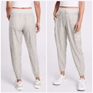 Athleta Venture Printed Pants Gray Pull On Elastic Waist Cargo Pocket WOMENS Plu